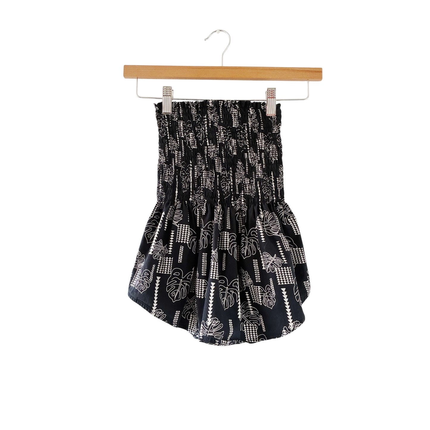 HANA HOU // Ka'ina Top 023 // Made in Hawai'i with size L pre-loved aloha shirt