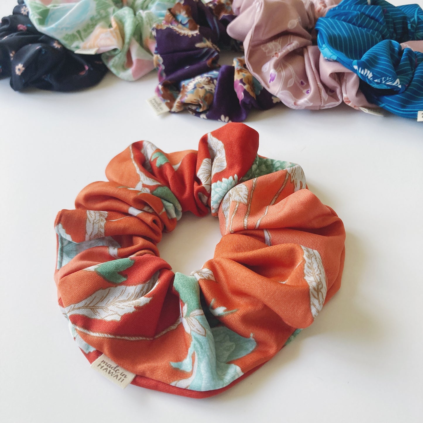 Hana Hou // SCRUNCHIE 003 // Made in Hawaii with upcycled textiles